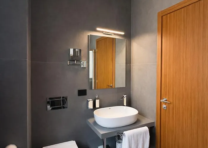 Otel J Maluni 4*